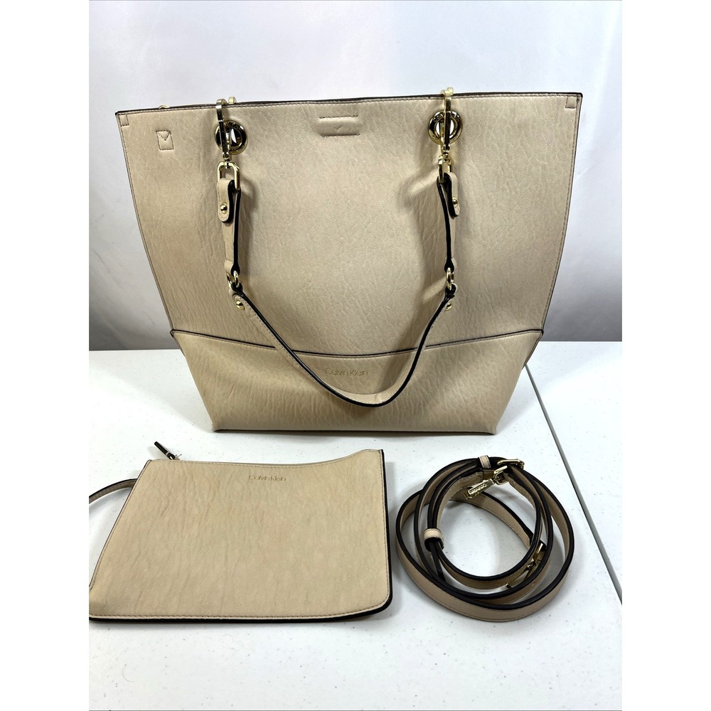 Calvin Klein Women's‎ Beige Pebbled Tote Bag Magnetic Closure with Small Bag